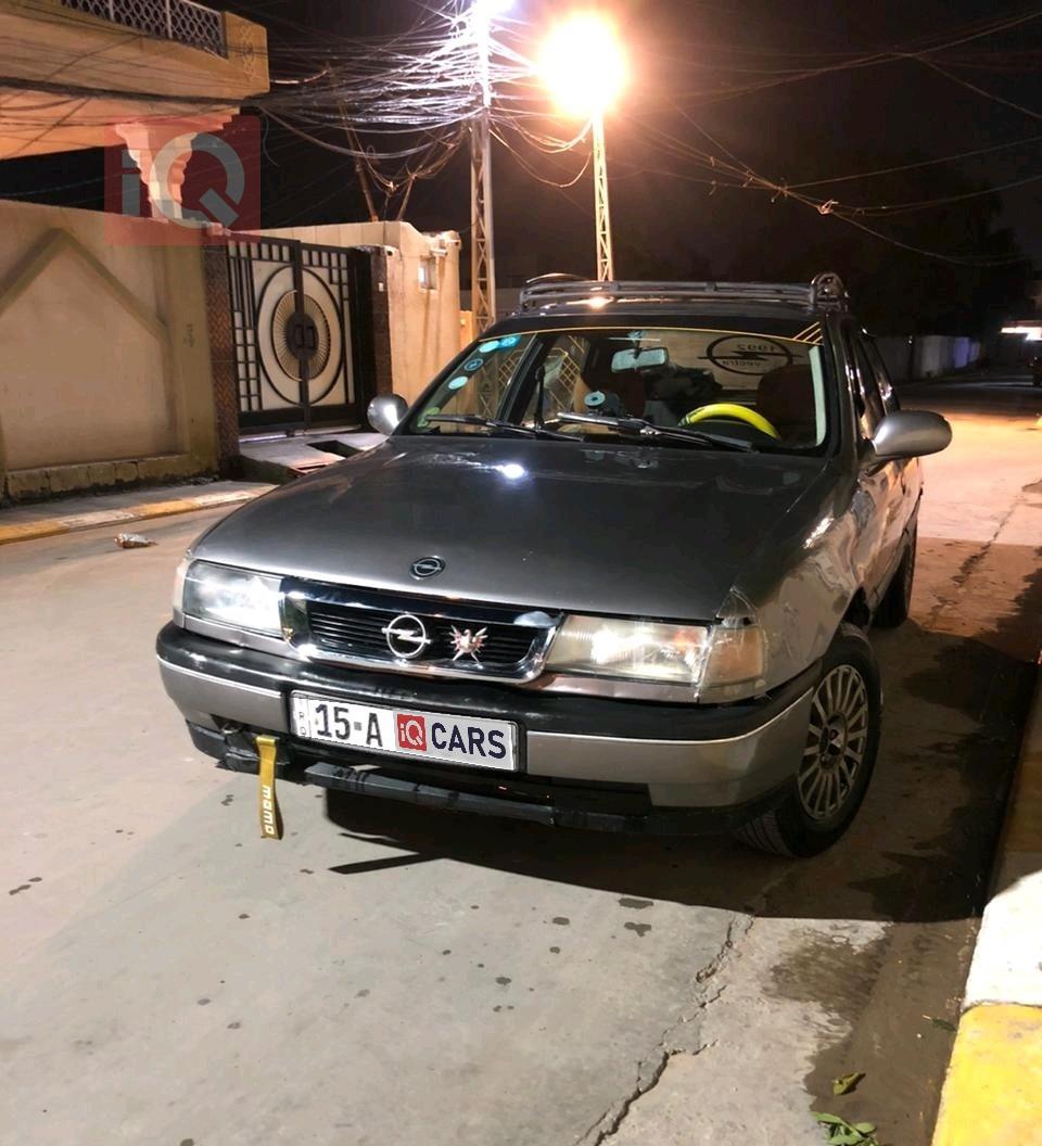 اوبل فيكترا